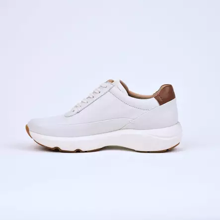 CLARKS Tivoli Zip Kävelykengät Off White - Naisten nauhalliset kävelykengät - 26176650 - 2